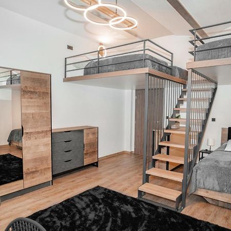 Apartmanovy Dum Sklipek تروتنوف المظهر الخارجي الصورة