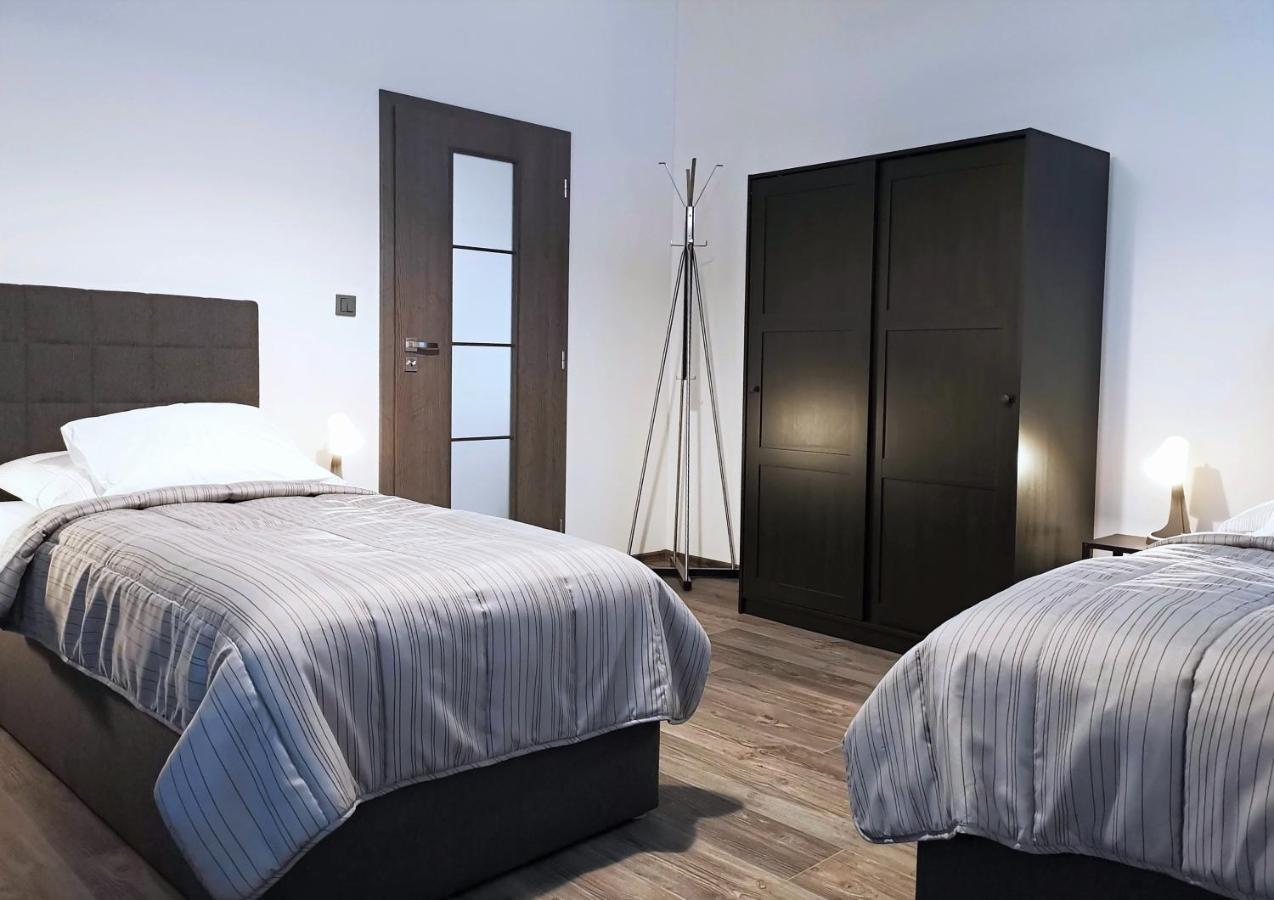 Apartmanovy Dum Sklipek تروتنوف المظهر الخارجي الصورة
