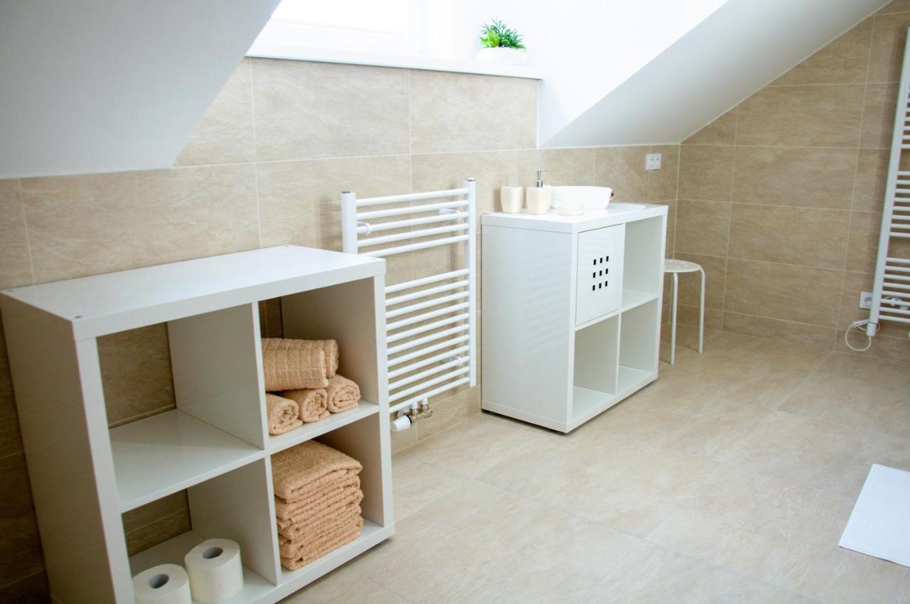 Apartmanovy Dum Sklipek تروتنوف المظهر الخارجي الصورة