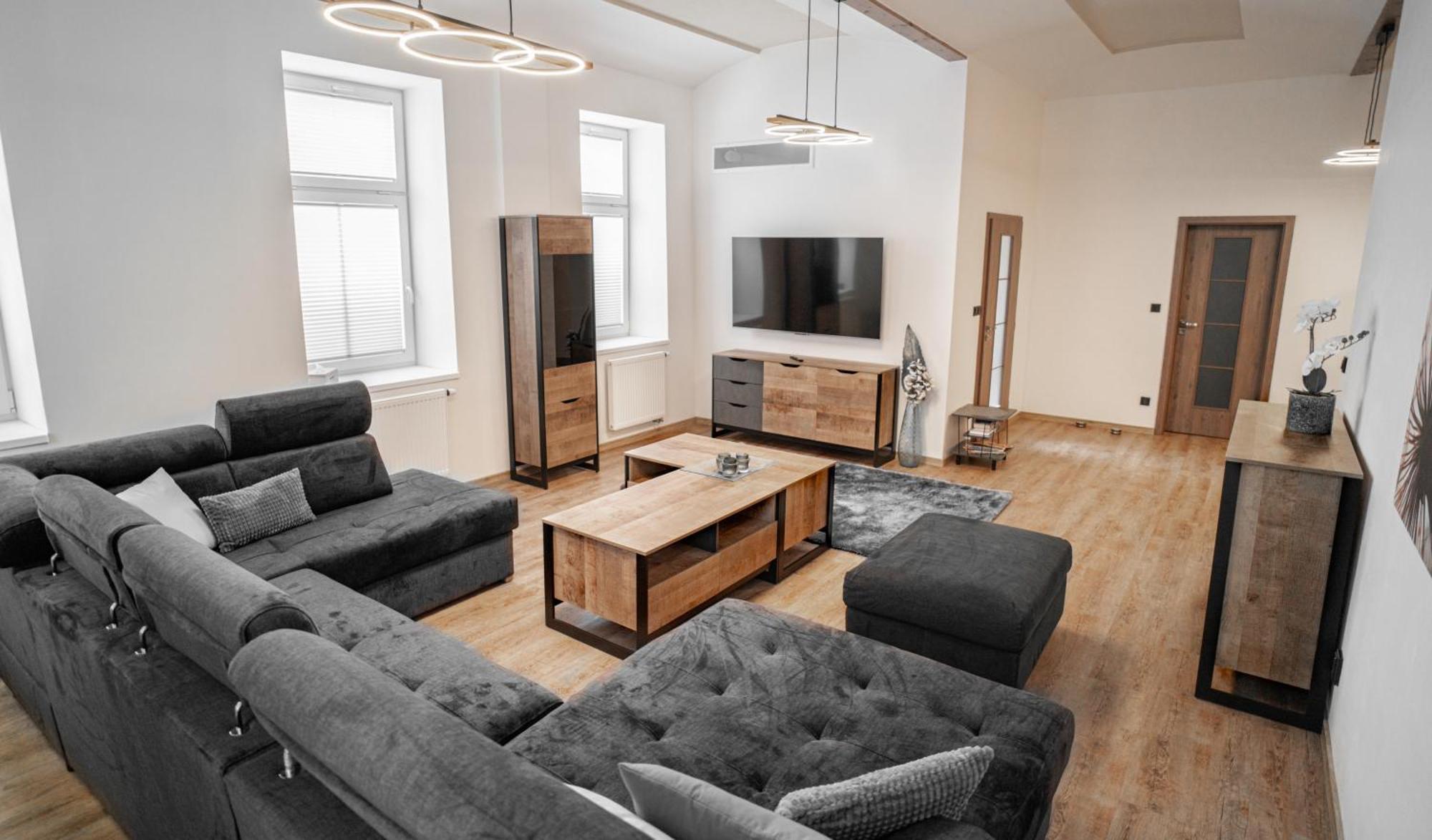 Apartmanovy Dum Sklipek تروتنوف المظهر الخارجي الصورة